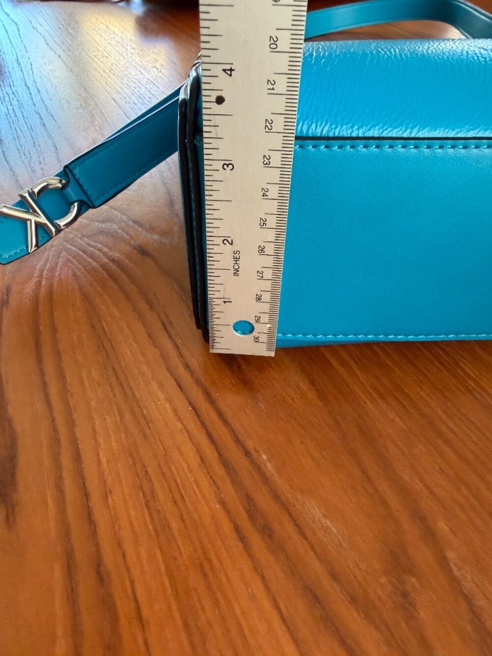 Classic Calvin Klein Bright Blue Vegan Leather Shoulder Bag - Picture 15 of 15